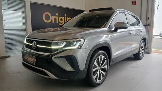 VOLKSWAGEN TAOS 1.4 250 TSI TOTAL FLEX HIGHLINE AUTOMÁTICO